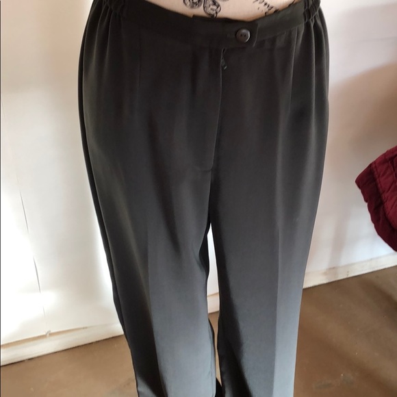 Sag Harbor Pantsuit 📦 Jacket & Pants. Very nice suit. - Picture 4 of 6